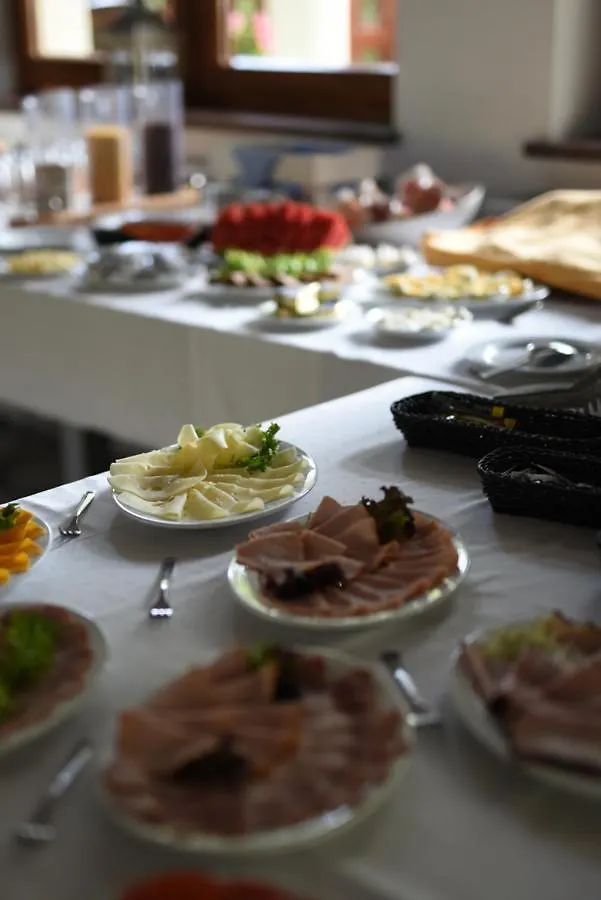 Hotel Promyk Wellness & Spa Karpacz 3*,  Poland